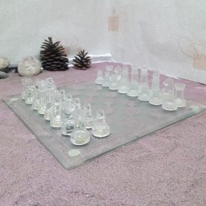 شطرنج بزرگ شیشه ای مدل glass