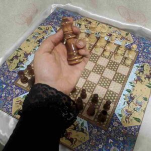 شطرنج چوبی کد g700 (به همراه مهره های چوبی)